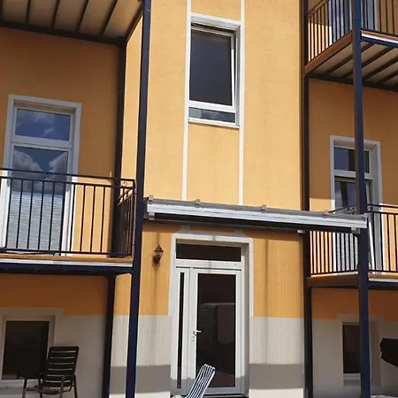 Alt-berliner Schwanenhof - 아파트