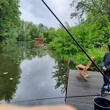 Апартаменты Alt-berliner Schwanenhof - *